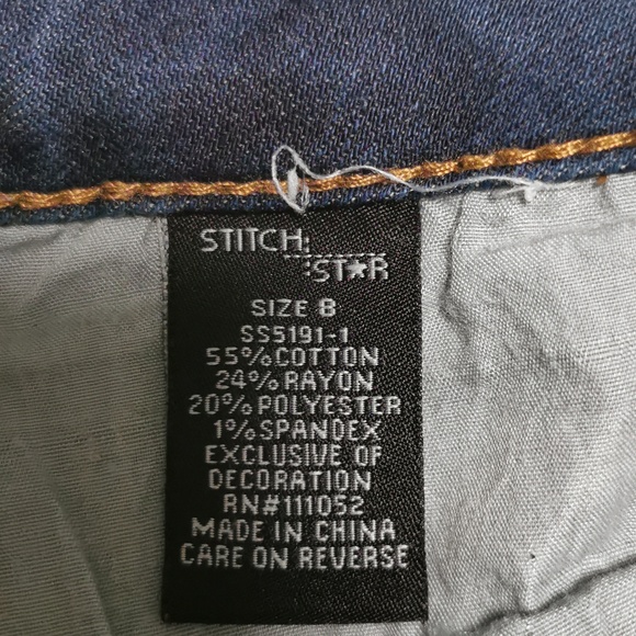 Jeans with embroidery cuffs ladies size 8 - Picture 5 of 5